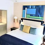 Mondrian Luxury Unesco Old Town Apartmanhotel