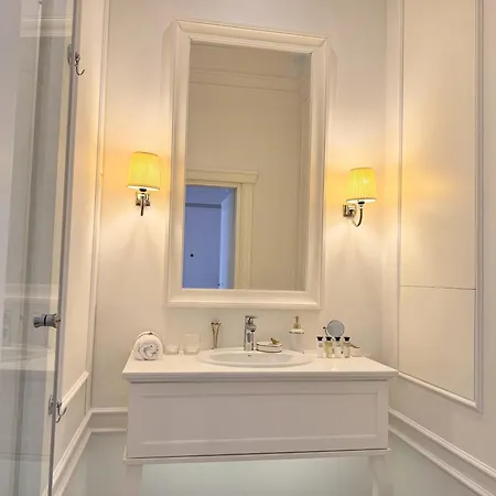 Mondrian Luxury Unesco Old Town 4* Varsóvia