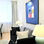 Mondrian Luxury Unesco Old Town Warszawa