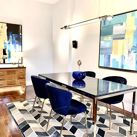 Hotel apartamentowy Mondrian Luxury Unesco Old Town Warszawa