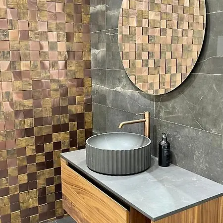 Mondrian Luxury Unesco Old Town 4*