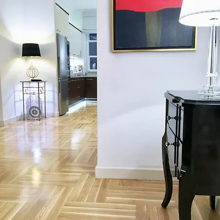 Mondrian Luxury Unesco Old Town