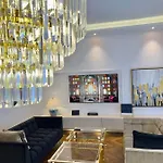 Mondrian Luxury Unesco Old Town 4* Varsóvia