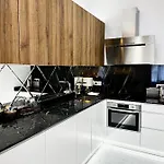 شقة فندقية Mondrian Luxury Unesco Old Town وارسو